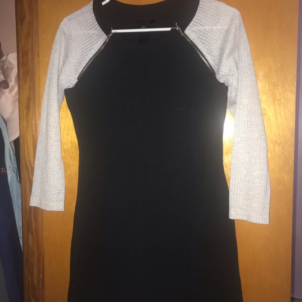 Women’s fitted dress